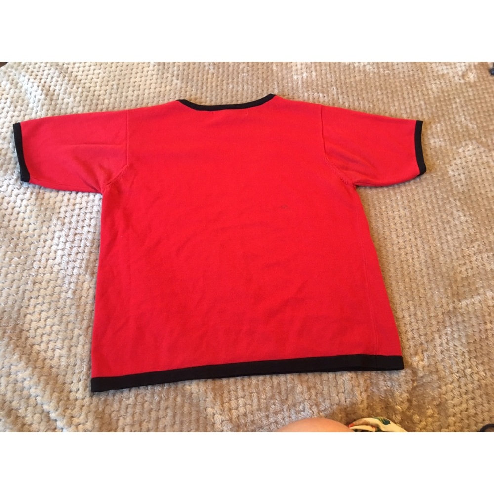 Top - Picture 2 of 3